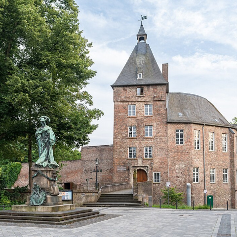 Grafschafter Museum im Moerser Schloss Grafschafter Museum im Moerser Schloss